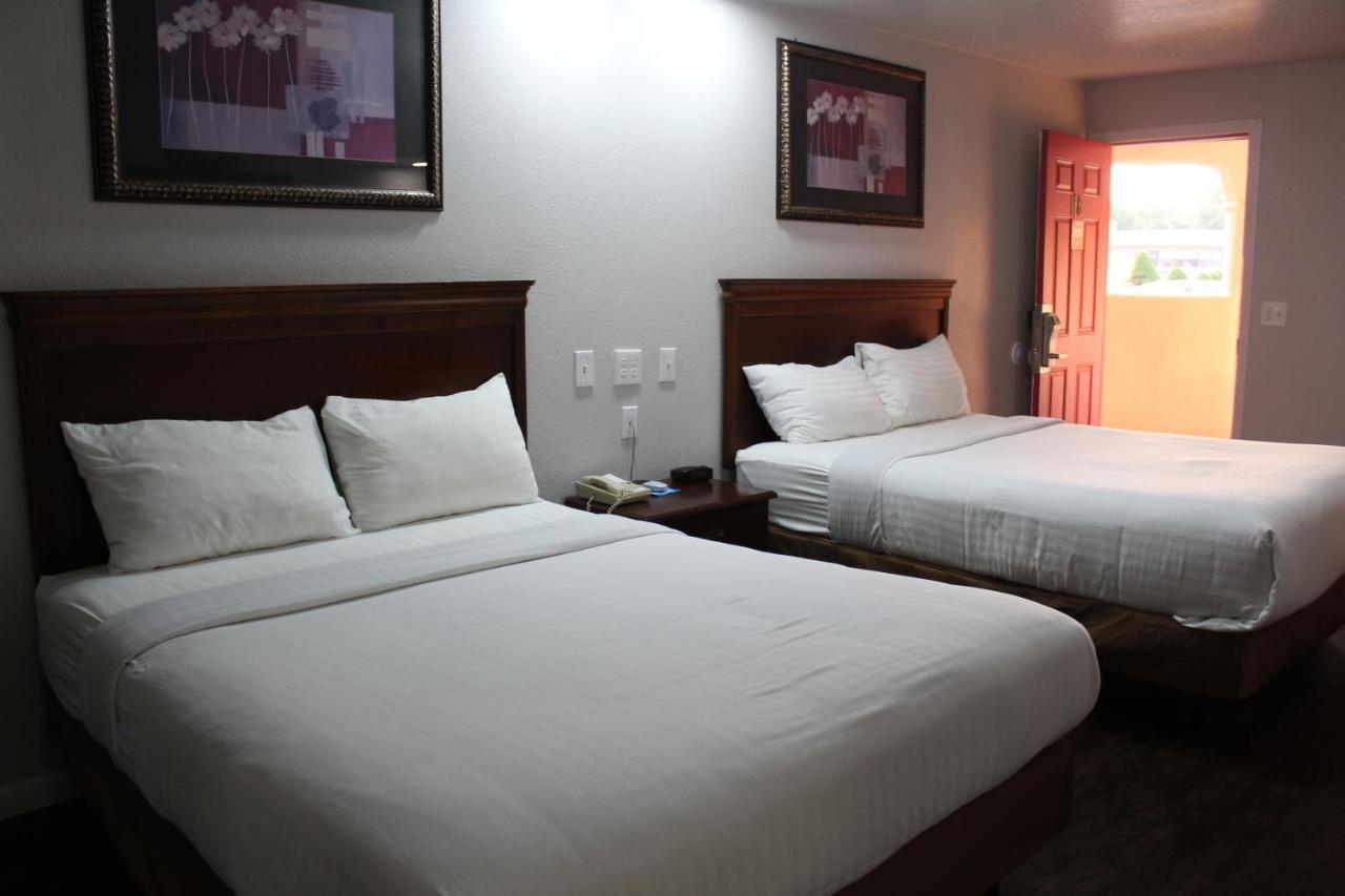 Thunderbird Motel Las Vegas/ New Mexico מראה חיצוני תמונה